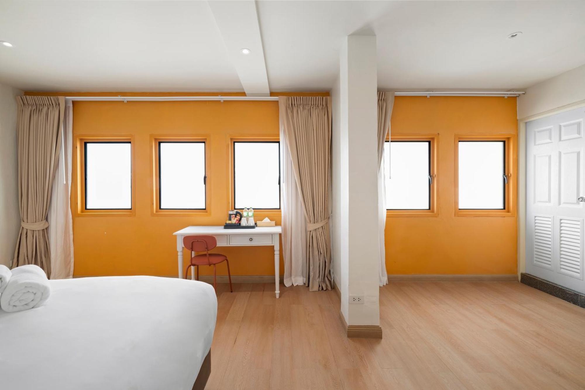 Horange Phuket Town Hotel Bilik gambar
